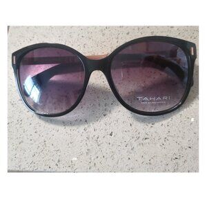 TAHARI Sunglasses with Black Frame